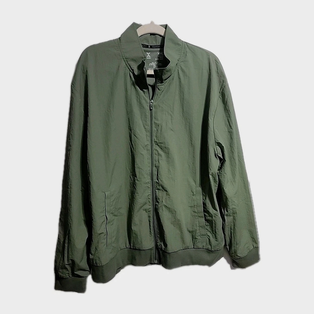 Xersion Green Windbreaker Lightweight Jacket